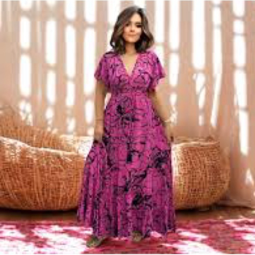 TopMark Pink and Black Patterned dresses - Picture 2 of 9